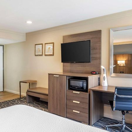 Best Western Plus Hill House Bakersfield Exteriör bild