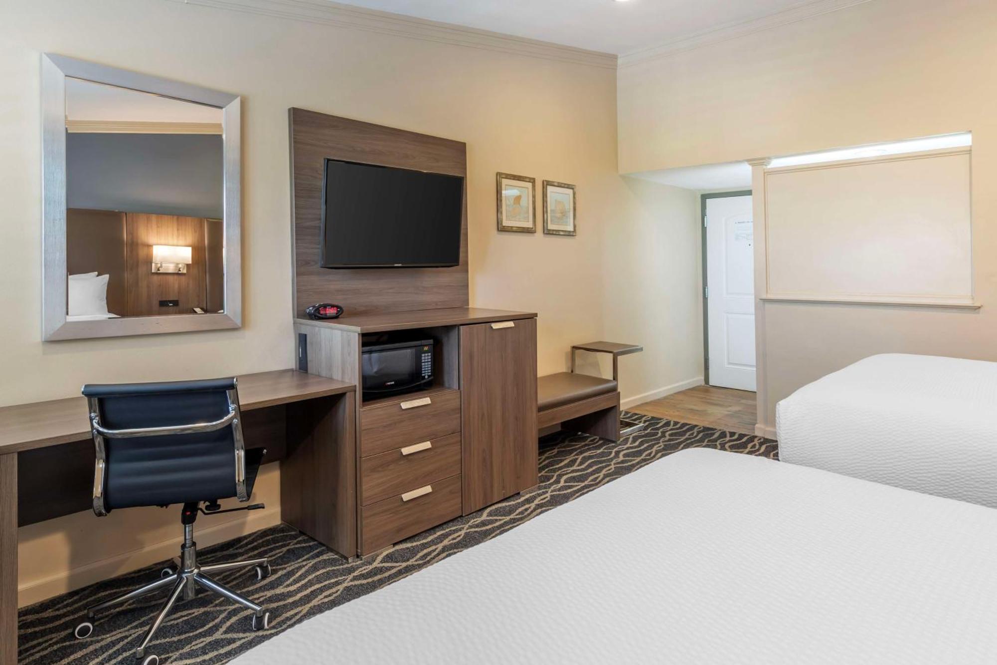 Best Western Plus Hill House Bakersfield Exteriör bild